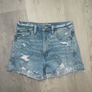 Abercrombie mom short